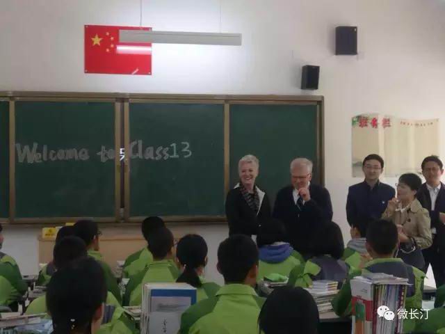 6440963.jpg