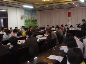 班主任介绍自强班情况