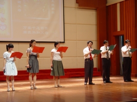 诗朗诵《感恩的心》语文组：张群华、钟晓英、刘娟萍、王成标、曾宪涪、李炳林
