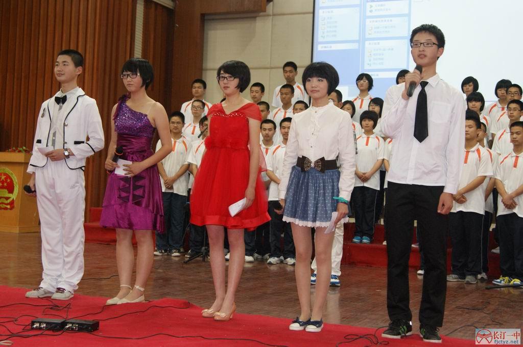 点击阅读详情
